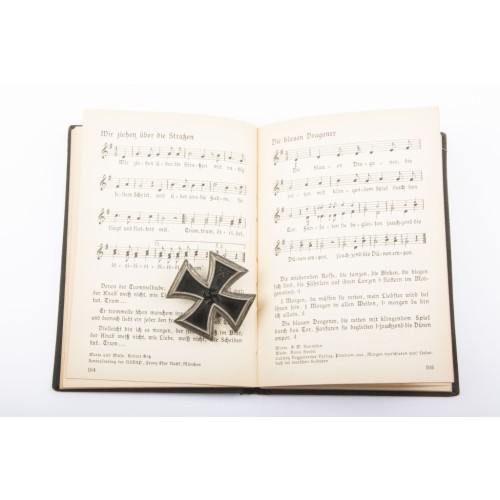 SS-Rasse- und Siedlungshauptamt (Hrsg.): SS-Liederbuch